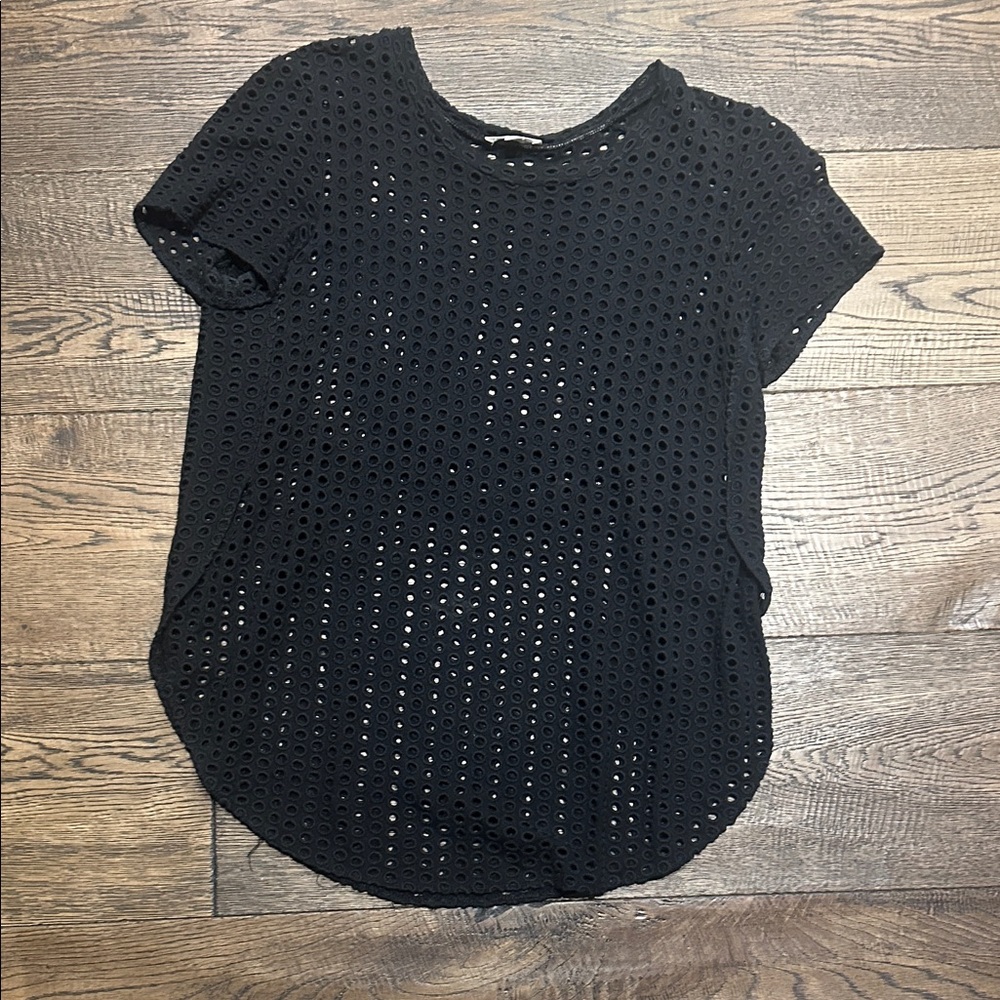 Wilfred Black Eyelet Short Sleeve Top